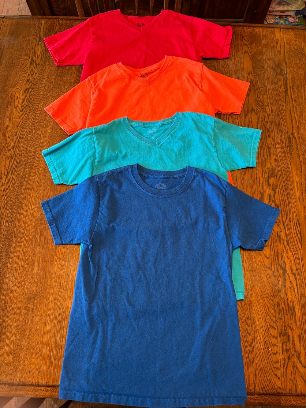 Boy’s Fruit of the Loom Tees, size 8 medium